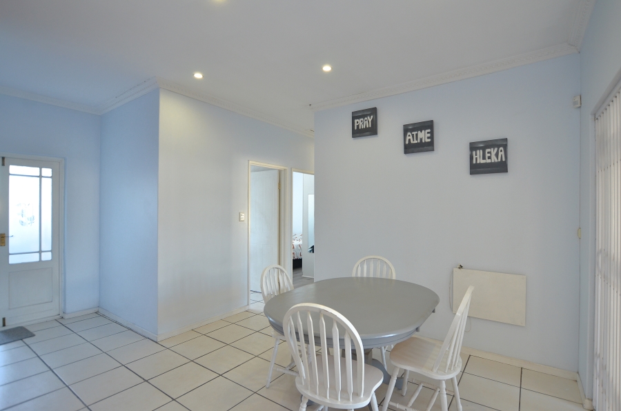 3 Bedroom Property for Sale in Parklands Western Cape